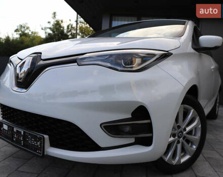 Білий Рено Зое, об'ємом двигуна 0 л та пробігом 23 тис. км за 14800 $, фото 11 на Automoto.ua