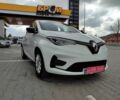 Белый Рено Зое, объемом двигателя 0 л и пробегом 38 тыс. км за 11750 $, фото 2 на Automoto.ua