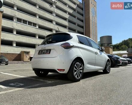 Белый Рено Зое, объемом двигателя 0 л и пробегом 12 тыс. км за 15300 $, фото 16 на Automoto.ua