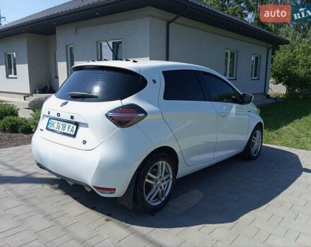 Белый Рено Зое, объемом двигателя 0 л и пробегом 53 тыс. км за 12500 $, фото 5 на Automoto.ua