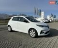 Белый Рено Зое, объемом двигателя 0 л и пробегом 37 тыс. км за 12931 $, фото 2 на Automoto.ua