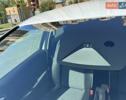 Белый Рено Зое, объемом двигателя 0 л и пробегом 12 тыс. км за 15300 $, фото 44 на Automoto.ua