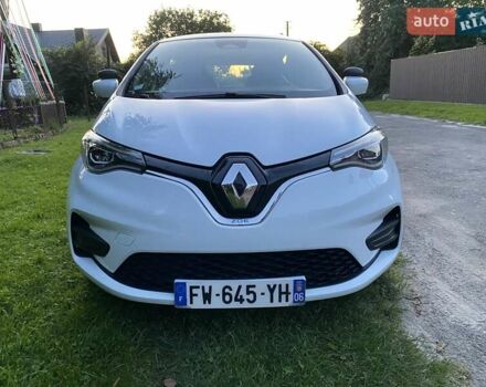 Белый Рено Зое, объемом двигателя 0 л и пробегом 86 тыс. км за 11506 $, фото 1 на Automoto.ua