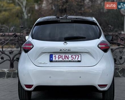 Рено Зое 2021 в Дрогобыче на Automoto.ua Белый Рено Зое, объемом двигателя 0 л и пробегом 55 тыс. км за 12900 $, фото 10 на Automoto.ua