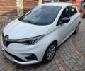 Белый Рено Зое, объемом двигателя 0 л и пробегом 26 тыс. км за 12300 $, фото 19 на Automoto.ua
