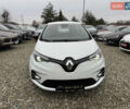 Белый Рено Зое, объемом двигателя 0 л и пробегом 74 тыс. км за 12300 $, фото 4 на Automoto.ua