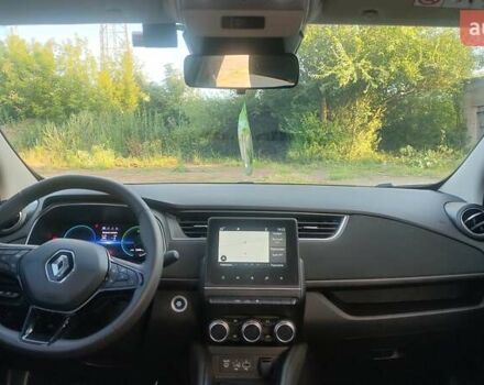 Белый Рено Зое, объемом двигателя 0 л и пробегом 72 тыс. км за 11500 $, фото 17 на Automoto.ua