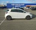 Білий Рено Зое, об'ємом двигуна 0 л та пробігом 32 тис. км за 13200 $, фото 9 на Automoto.ua