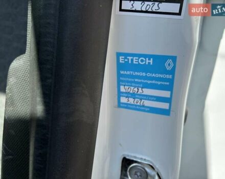 Белый Рено Зое, объемом двигателя 0 л и пробегом 12 тыс. км за 15300 $, фото 53 на Automoto.ua
