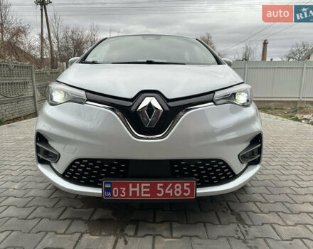 Белый Рено Зое, объемом двигателя 0 л и пробегом 82 тыс. км за 13800 $, фото 2 на Automoto.ua