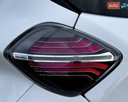 Рено Зое 2021 в Дрогобыче на Automoto.ua Белый Рено Зое, объемом двигателя 0 л и пробегом 55 тыс. км за 12900 $, фото 7 на Automoto.ua