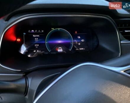 Белый Рено Зое, объемом двигателя 0 л и пробегом 86 тыс. км за 11506 $, фото 19 на Automoto.ua