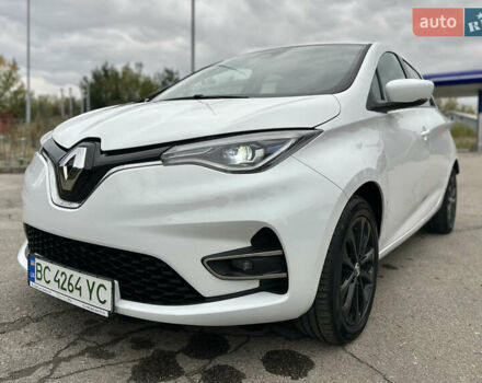Белый Рено Зое, объемом двигателя 0 л и пробегом 51 тыс. км за 13200 $, фото 3 на Automoto.ua