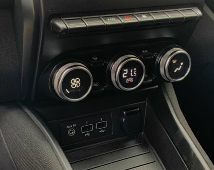 Белый Рено Зое, объемом двигателя 0 л и пробегом 124 тыс. км за 11955 $, фото 20 на Automoto.ua