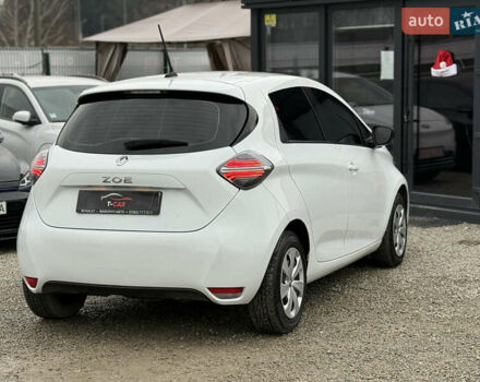 Белый Рено Зое, объемом двигателя 0 л и пробегом 85 тыс. км за 10999 $, фото 13 на Automoto.ua