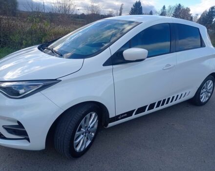 Рено Зое 2021 в Самборе на Automoto.ua Белый Рено Зое, объемом двигателя 0 л и пробегом 111 тыс. км за 12074 $, фото 1 на Automoto.ua