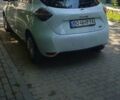 Белый Рено Зое, объемом двигателя 0 л и пробегом 18 тыс. км за 13999 $, фото 6 на Automoto.ua