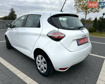 Рено Зое 2021 в Мукачеве на Automoto.ua Белый Рено Зое, объемом двигателя 0 л и пробегом 81 тыс. км за 11999 $, фото 6 на Automoto.ua