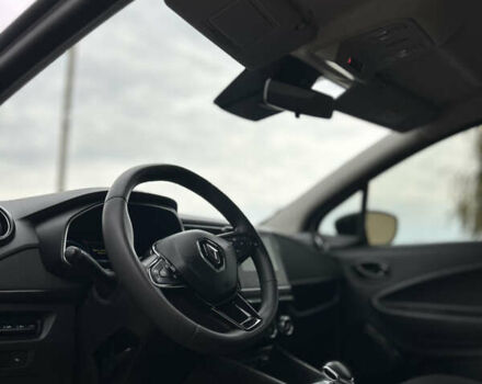 Рено Зое 2021 в Коломые на Automoto.ua Белый Рено Зое, объемом двигателя 0 л и пробегом 95 тыс. км за 12350 $, фото 69 на Automoto.ua