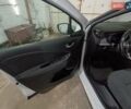 Белый Рено Зое, объемом двигателя 0 л и пробегом 102 тыс. км за 10999 $, фото 8 на Automoto.ua