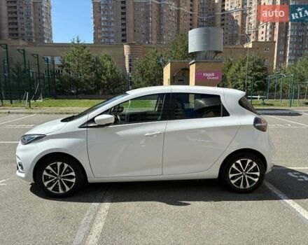 Белый Рено Зое, объемом двигателя 0 л и пробегом 12 тыс. км за 15300 $, фото 26 на Automoto.ua