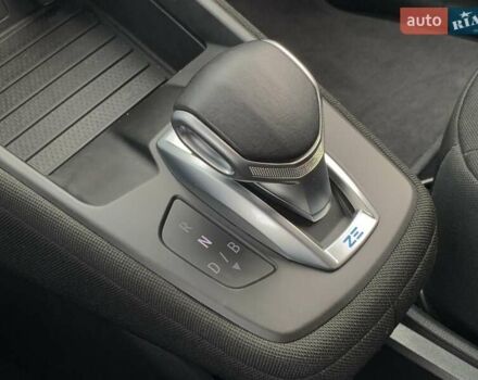 Рено Зое 2021 у Бердичеве на Automoto.ua Білий Рено Зое, об'ємом двигуна 0 л та пробігом 90 тис. км за 12999 $, фото 46 на Automoto.ua