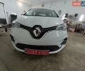 Белый Рено Зое, объемом двигателя 0 л и пробегом 102 тыс. км за 10999 $, фото 1 на Automoto.ua