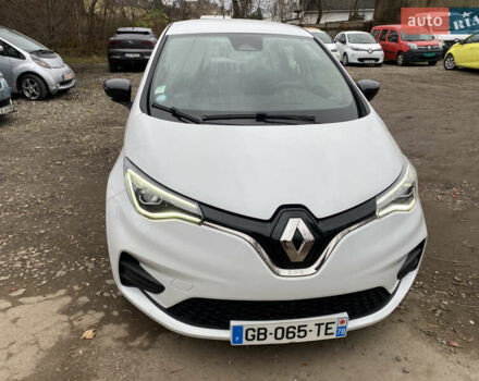 Белый Рено Зое, объемом двигателя 0 л и пробегом 88 тыс. км за 11700 $, фото 1 на Automoto.ua