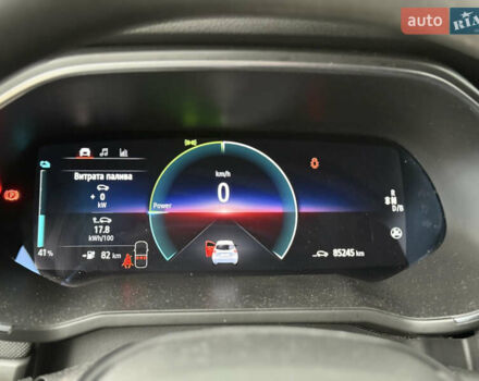 Белый Рено Зое, объемом двигателя 0 л и пробегом 85 тыс. км за 10999 $, фото 25 на Automoto.ua