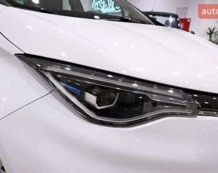 Белый Рено Зое, объемом двигателя 0 л и пробегом 23 тыс. км за 14900 $, фото 1 на Automoto.ua