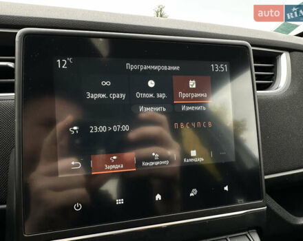 Рено Зое 2021 в Мукачеве на Automoto.ua Белый Рено Зое, объемом двигателя 0 л и пробегом 81 тыс. км за 11999 $, фото 29 на Automoto.ua