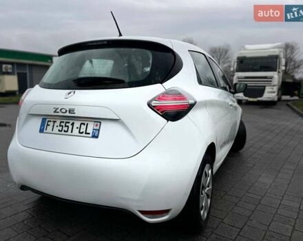 Белый Рено Зое, объемом двигателя 0 л и пробегом 123 тыс. км за 10999 $, фото 7 на Automoto.ua