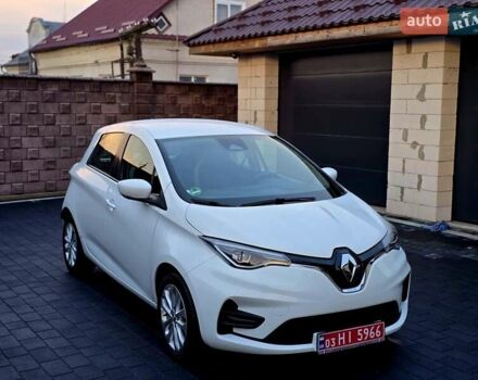 Белый Рено Зое, объемом двигателя 0 л и пробегом 16 тыс. км за 12999 $, фото 20 на Automoto.ua