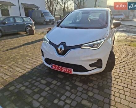 Белый Рено Зое, объемом двигателя 0 л и пробегом 143 тыс. км за 10950 $, фото 16 на Automoto.ua