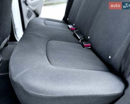 Рено Зое 2021 в Дрогобыче на Automoto.ua Белый Рено Зое, объемом двигателя 0 л и пробегом 55 тыс. км за 12900 $, фото 51 на Automoto.ua