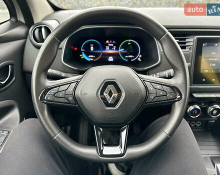 Рено Зое 2021 в Мукачеве на Automoto.ua Белый Рено Зое, объемом двигателя 0 л и пробегом 81 тыс. км за 11999 $, фото 19 на Automoto.ua