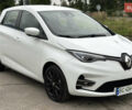 Белый Рено Зое, объемом двигателя 0 л и пробегом 51 тыс. км за 13200 $, фото 2 на Automoto.ua
