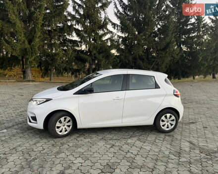Белый Рено Зое, объемом двигателя 0 л и пробегом 68 тыс. км за 11800 $, фото 3 на Automoto.ua