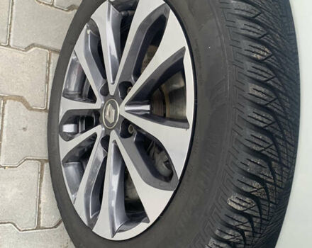 Белый Рено Зое, объемом двигателя 0 л и пробегом 82 тыс. км за 13800 $, фото 22 на Automoto.ua