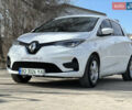 Белый Рено Зое, объемом двигателя 0 л и пробегом 25 тыс. км за 12300 $, фото 1 на Automoto.ua