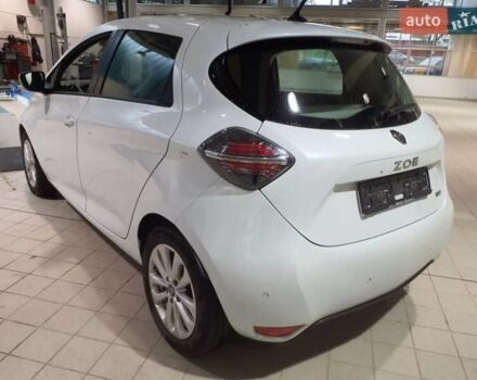 Белый Рено Зое, объемом двигателя 0 л и пробегом 50 тыс. км за 13999 $, фото 50 на Automoto.ua