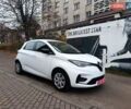 Белый Рено Зое, объемом двигателя 0 л и пробегом 82 тыс. км за 11600 $, фото 10 на Automoto.ua