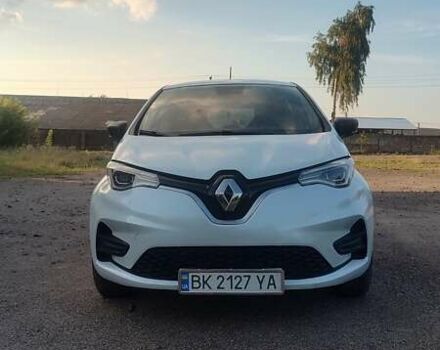 Белый Рено Зое, объемом двигателя 0 л и пробегом 72 тыс. км за 11500 $, фото 9 на Automoto.ua