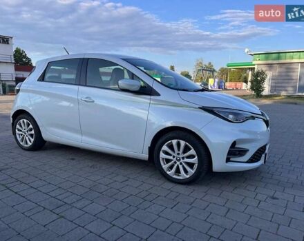 Белый Рено Зое, объемом двигателя 0 л и пробегом 122 тыс. км за 11800 $, фото 15 на Automoto.ua