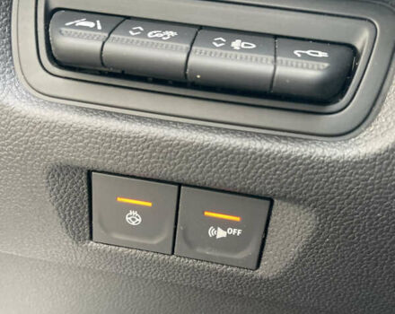 Белый Рено Зое, объемом двигателя 0 л и пробегом 126 тыс. км за 11950 $, фото 30 на Automoto.ua