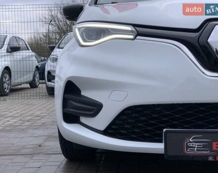 Білий Рено Зое, об'ємом двигуна 0 л та пробігом 124 тис. км за 11955 $, фото 5 на Automoto.ua