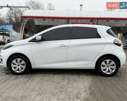 Белый Рено Зое, объемом двигателя 0 л и пробегом 49 тыс. км за 12900 $, фото 9 на Automoto.ua