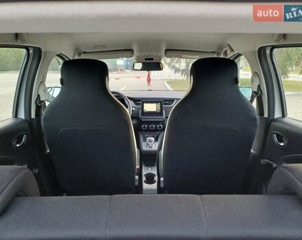 Белый Рено Зое, объемом двигателя 0 л и пробегом 62 тыс. км за 11500 $, фото 12 на Automoto.ua