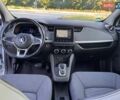 Белый Рено Зое, объемом двигателя 0 л и пробегом 122 тыс. км за 11800 $, фото 25 на Automoto.ua