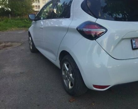 Белый Рено Зое, объемом двигателя 0 л и пробегом 167 тыс. км за 10600 $, фото 1 на Automoto.ua
